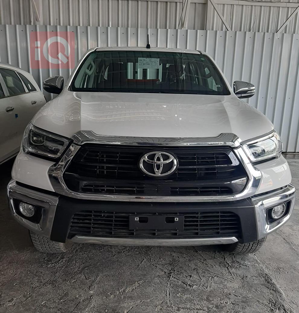 تويوتا هايلوكس